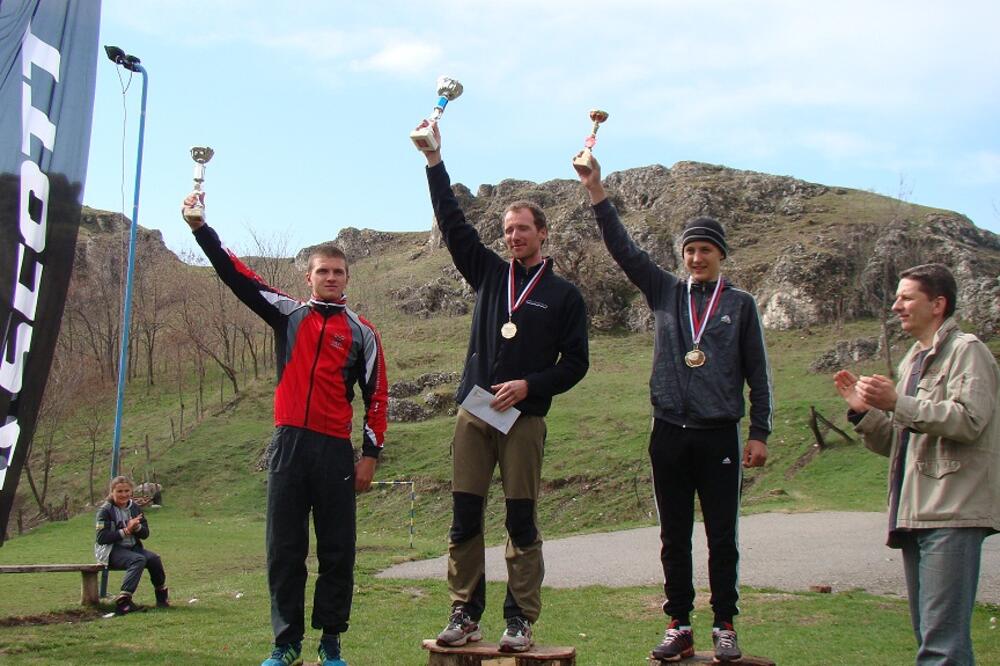 biciklisti, NikBike, Foto: NikBike