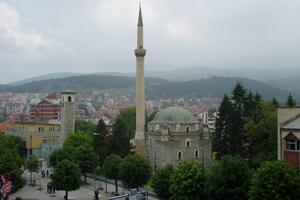 Putevi ne vode do Husein pašine džamije