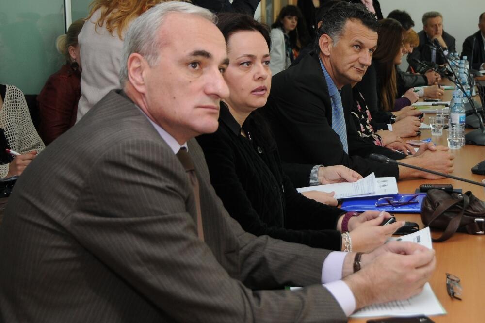 Okrugli sto, Foto: Savo Prelević