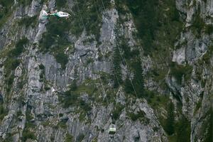 Švajcarska: Iz žičare evakuisano 75 ljudi