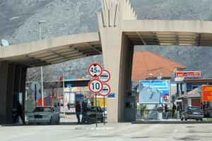 Policajci ranili švercera na granici sa Albanijom