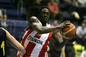 Brutalno pretučen košarkaš Crvene zvezde Omar Tomas