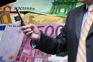 Vlada će napuniti budžet porezima na mobilne i kablovsku