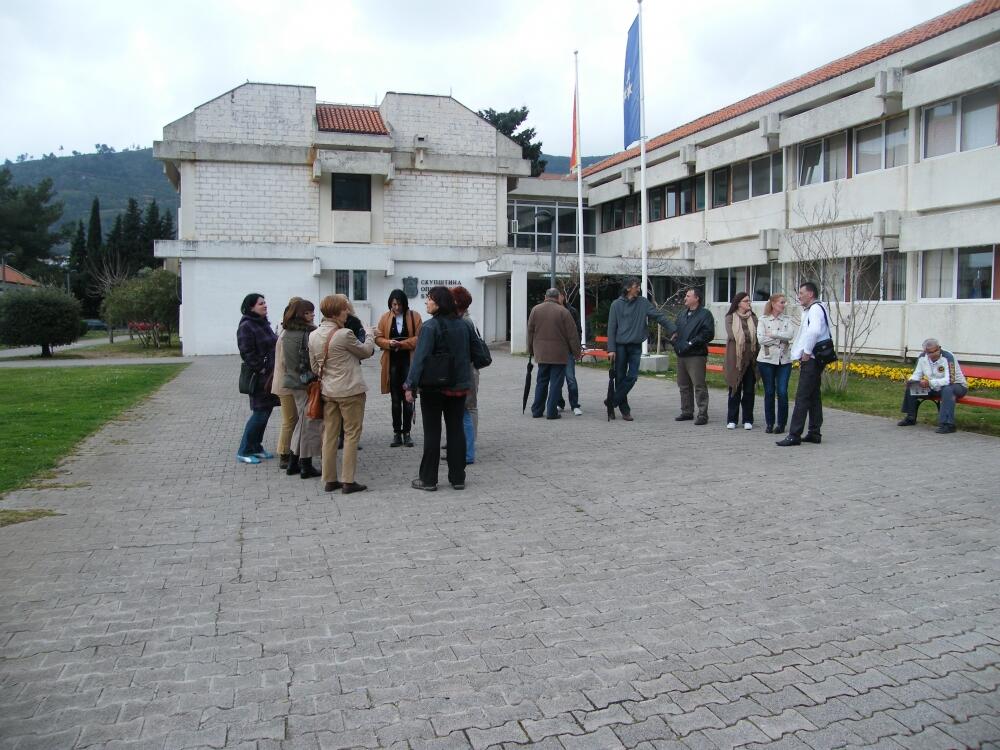 Budva, protest zaposlenih u JU "Muzeji, galerije i biblioteka" Budva