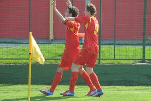 Omladinci oduševili u prvom poluvremenu, Španija u foto-finišu...