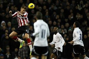 Bendtner: Dajem golove sa maskom, iako ništa ne vidim