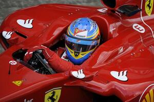 Alonso najbrži na Sepangu