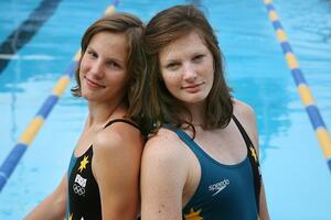 Sestre zajedno plivaju za Australiju na Olimpijskim igrama