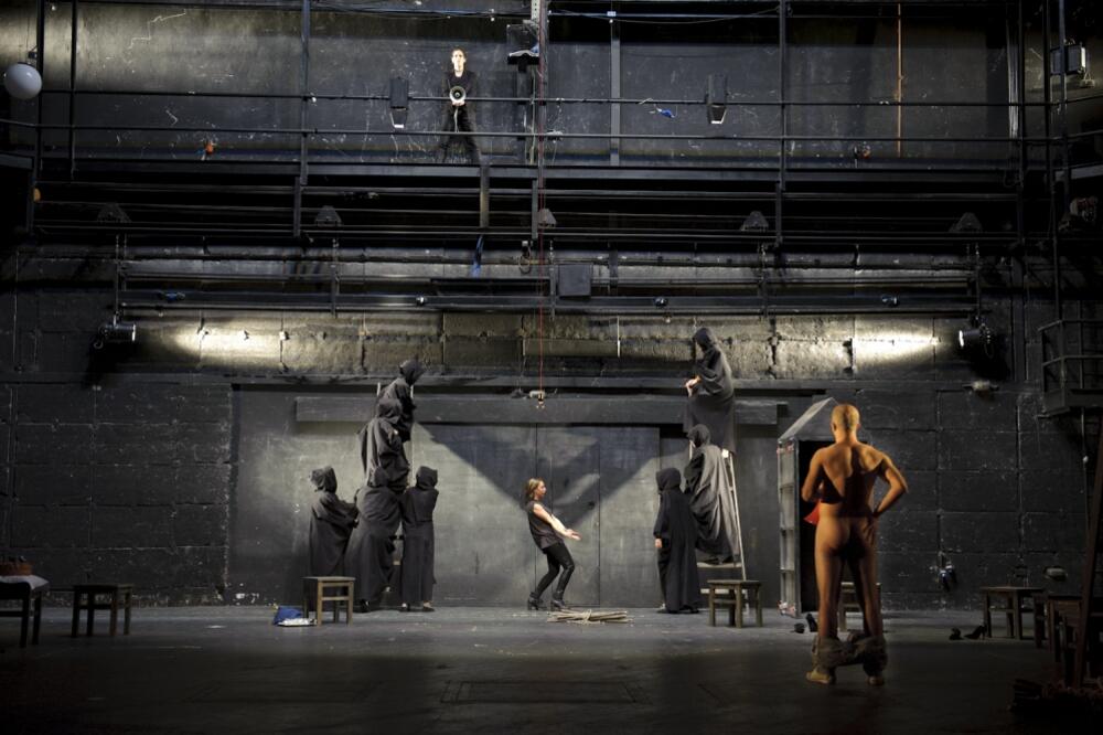 predstava Jaja, Foto: Duško Miljanić