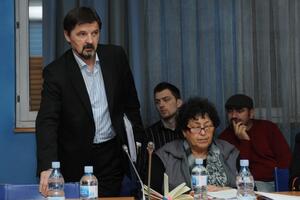 Vuković: Ustav je izmjenjen u skladu sa propisima