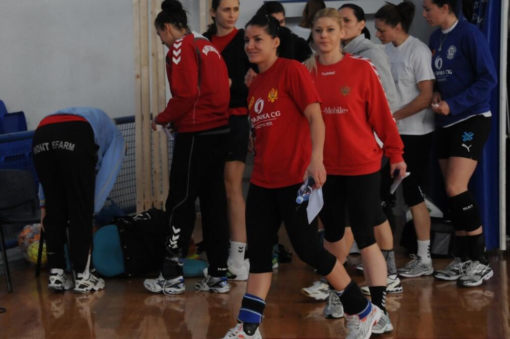 Rukometašice Crne Gore, Foto: Vesko Belojević