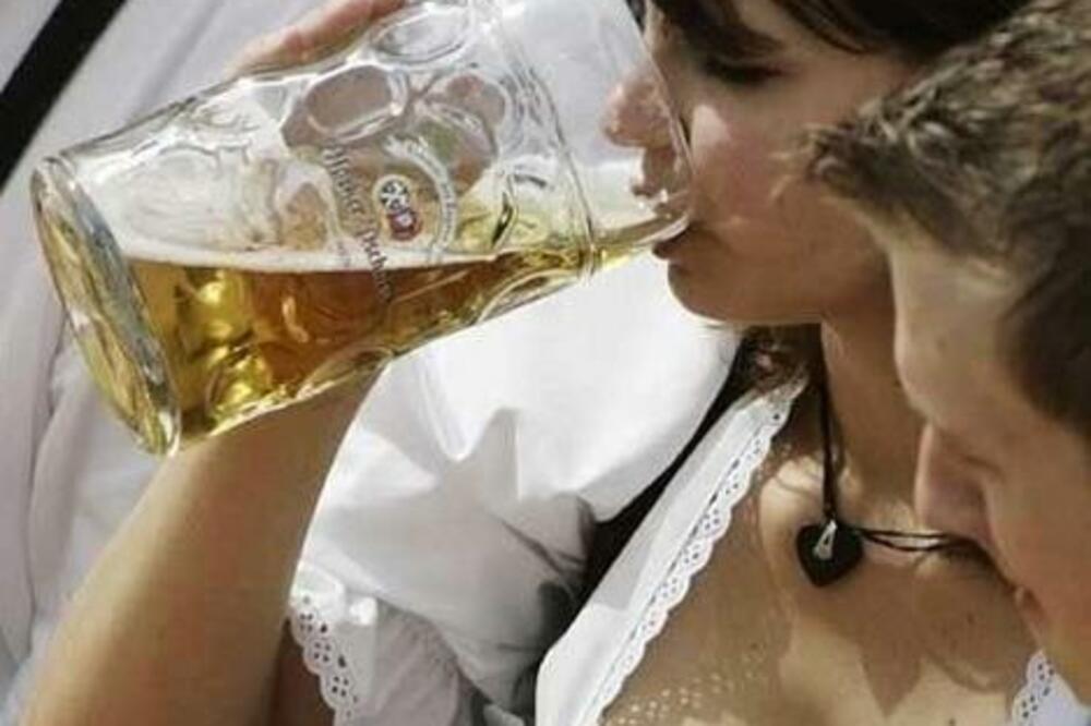 Pivo, Foto: Cs-gothic.ro