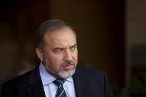 Šef izraelske diplomatije na aerodromu u Seulu odbio pregled...