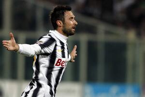 Vučinićev šou na „Frankiju”