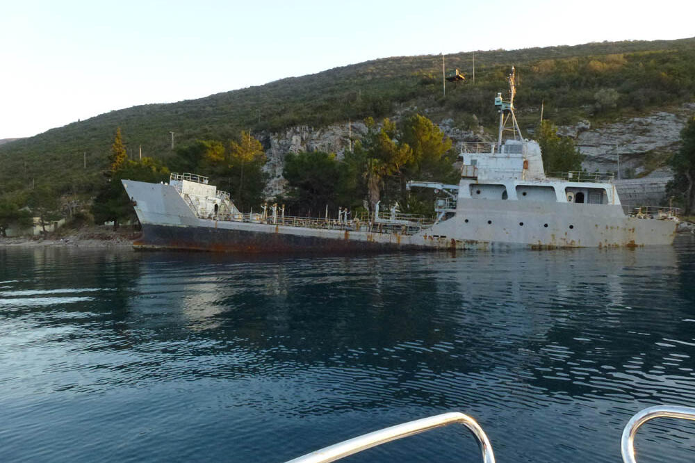 tanker, Foto: Siniša Luković