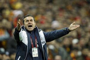 Kočoman produžio ugovor sa Fenerbahčeom