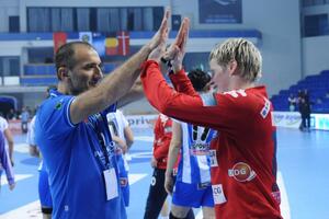 Adžić: Bez opuštanja