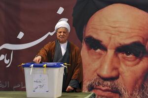 Ahmedinedžad izgubio većinsku podršku u parlamentu