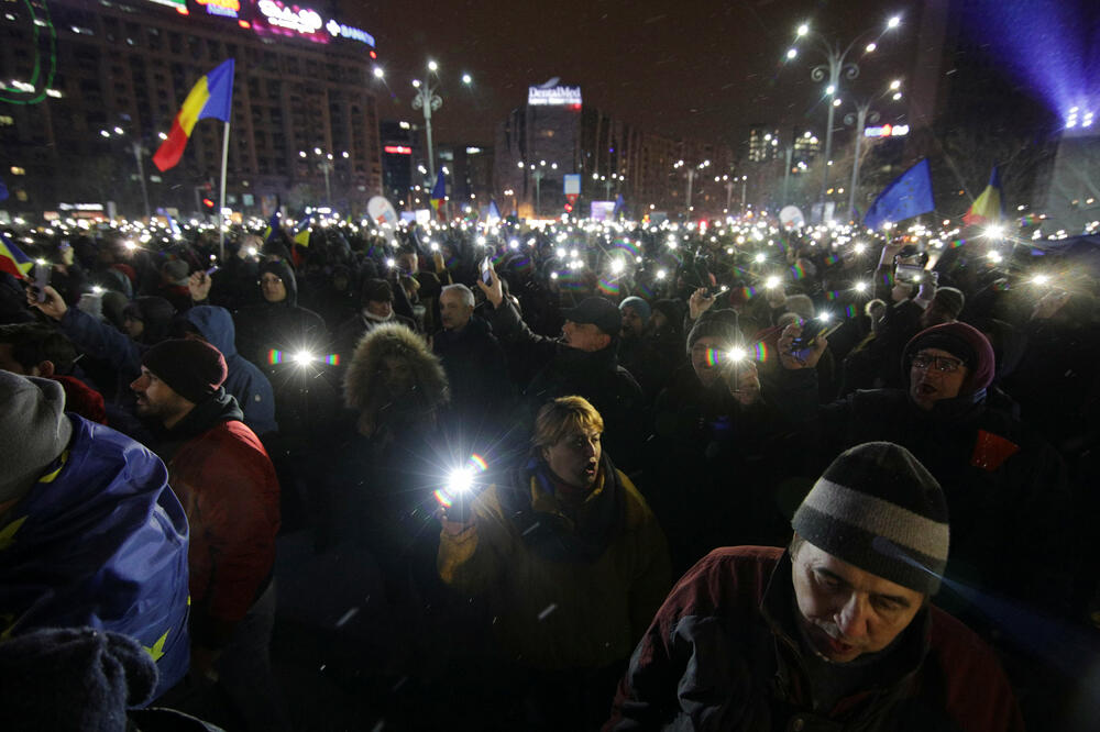 Sa protesta u Bukureštu, Foto: Reuters