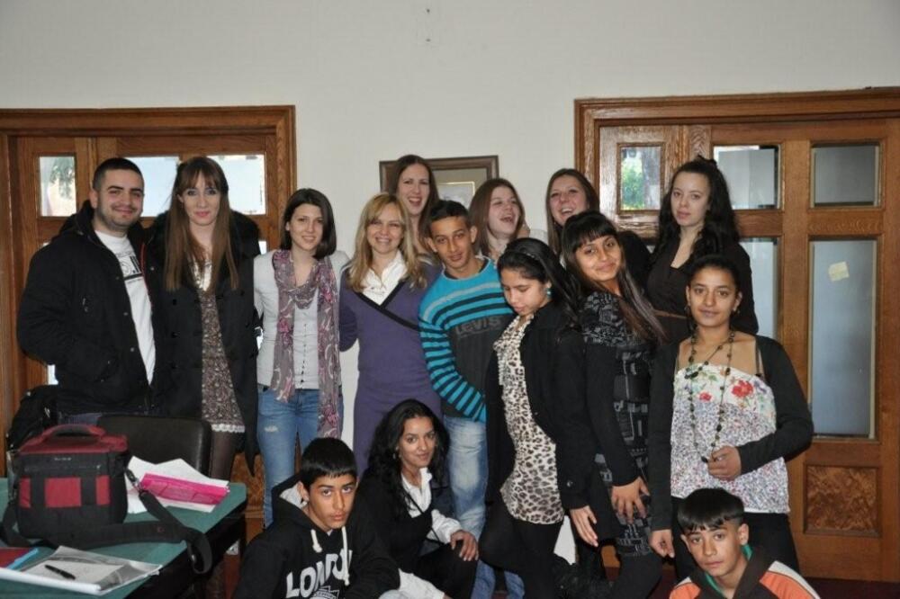 romi crveni krst, Foto: Crveni krst