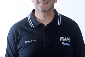 Efes smijenio Saridžu, stigao Zuros