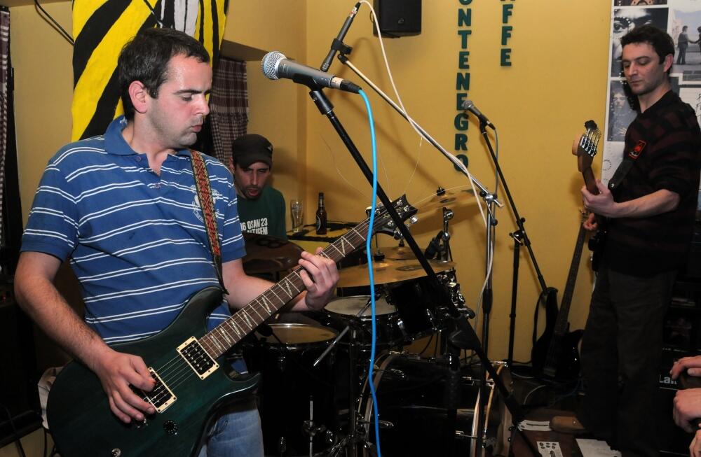 Montenegro Pub svirka