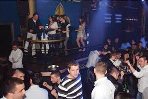 U podgoričkoj diskoteci "Kruzer" radnik obezbjeđenja ranio mladića