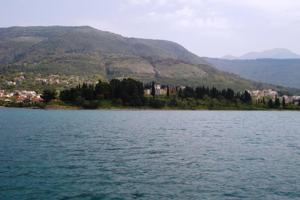 Rt Župa u Tivatskom zalivu, Foto: Siniša Luković