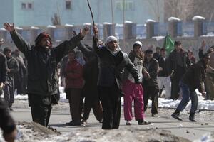 Demonstranti marširali Kabulom uzvikujući "Smrt Americi"