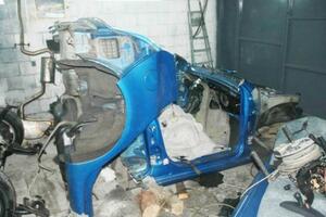 Podgorica: Policija našla ukradeno vozilo isječeno na djelove