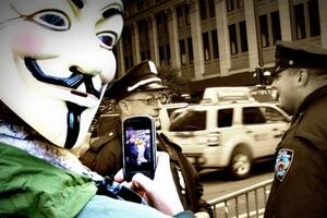 Grčka: Uhapšena 3 maloljetna "anonimusa"