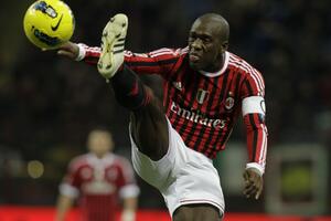 Sedorf mjesec van terena