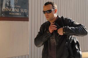 Osnovni sud opet traži da Komnenić plati 3.000 eura