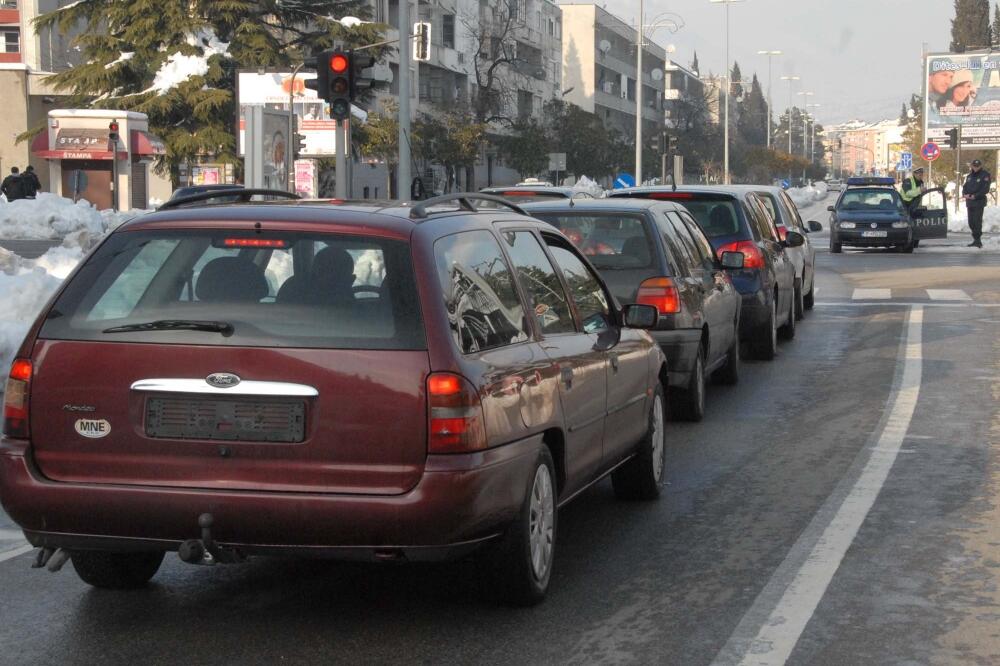 Podgorica snijeg saobraćaj, Foto: Zoran Đurić