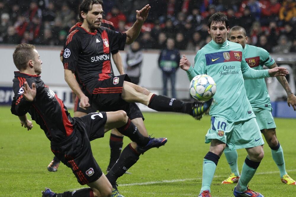 Mihal Kadlec, Manuel Fridrih i Lionel Mesi, Foto: Beta/AP