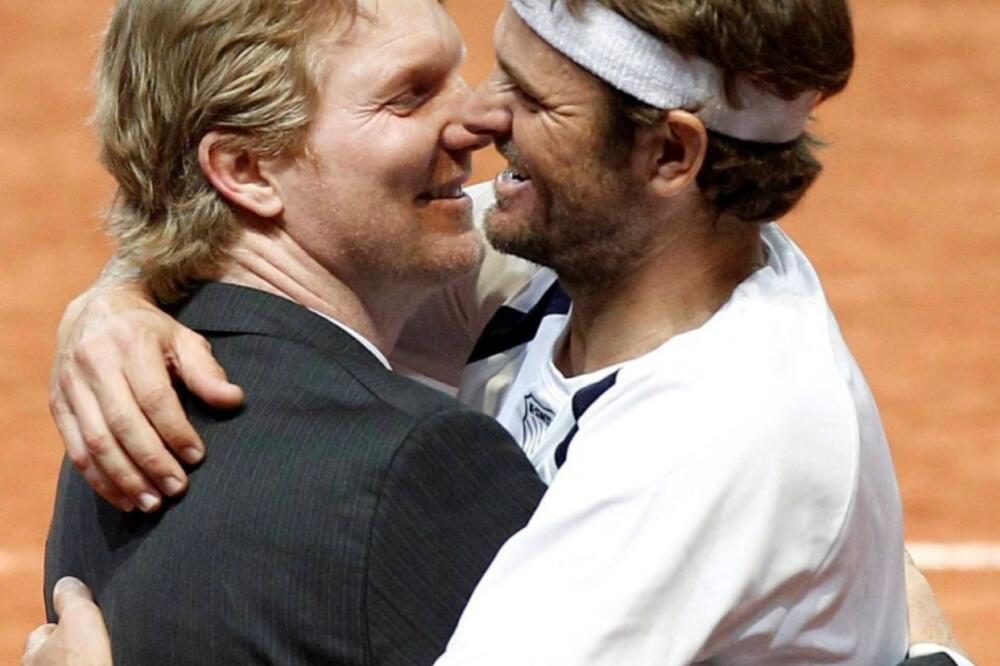 Kurijer i Fiš, Foto: Beta AP