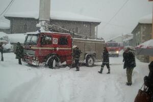 Požar zahvatio dvije kuće u Staroj Varoši