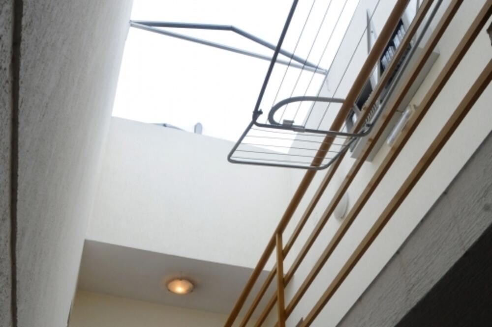 Zabjelo krov, zgrada, Foto: Luka Zeković