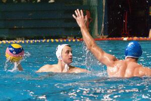 Jadran u četvrtfinalu, potop Budve u Pireju