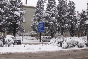 Danas uglavnom suvo, tokom noći ponegdje padavine