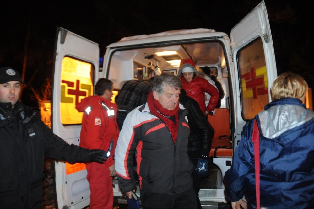 policija, spasioci, snijeg, nevrijeme, Foto: Vesko Belojević