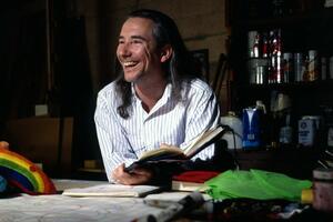 Umjetnik Majk Keli pronađen mrtav