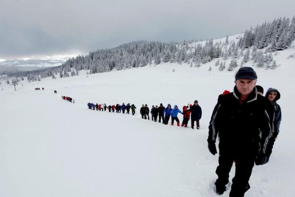 hajla, pohod na hajlu, planinarenje, snijeg, Foto: Eldar Lakota/Facebook