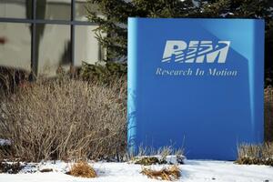 Smijenjeno rukodovsto kompanije koja proizvodi Blackberry