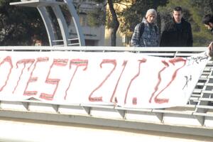 Opozicionari izlaze na ulice bez obilježja