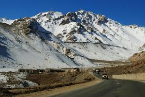 Najmanje 29 ljudi poginulo u lavinama na sjeveroistoku Avganistana