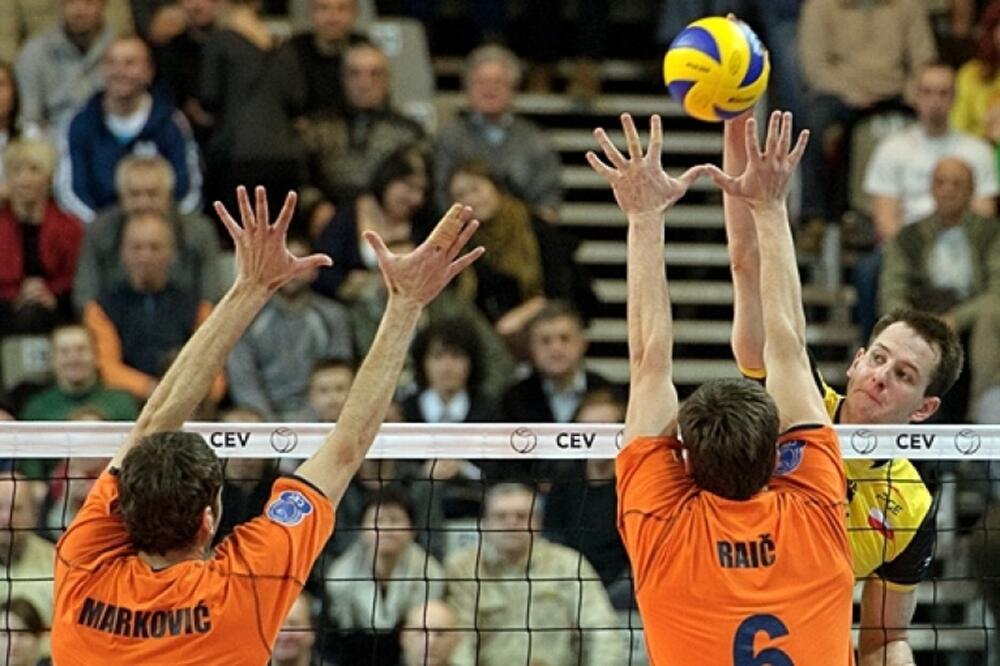 Belhatov - Budvanska rivijera, Foto: Www.skra.pl