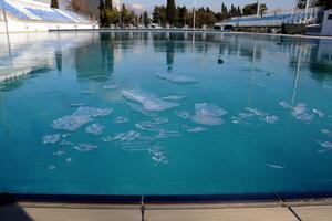 Podgorica: Zaledila voda u gradskim bazenima