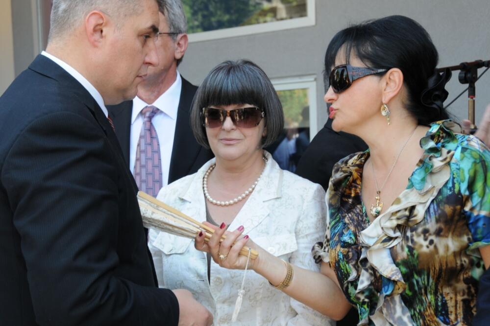 Ivan Brajović, Ranka Čarapić, Vesna Medenica, Foto: Arhiva "Vijesti"