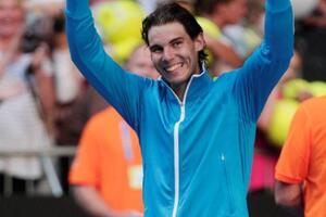 Nadal pobijedio uprkos novoj povredi, siguran i Federer